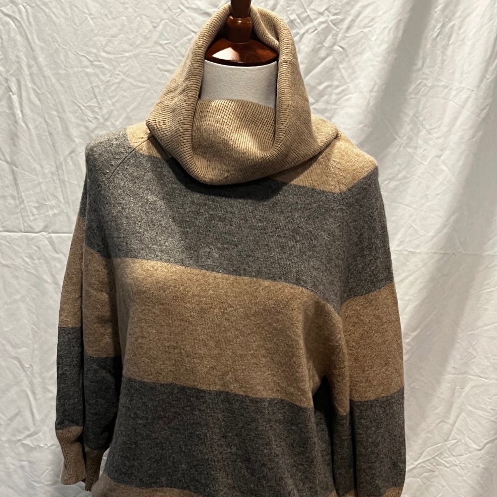 Pure Amici cashmere sweater size S